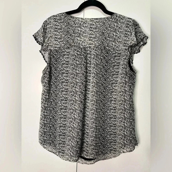 Daniel Rainn Black White Eyelet Accent Line Top Size Large - Picture 3 of 8